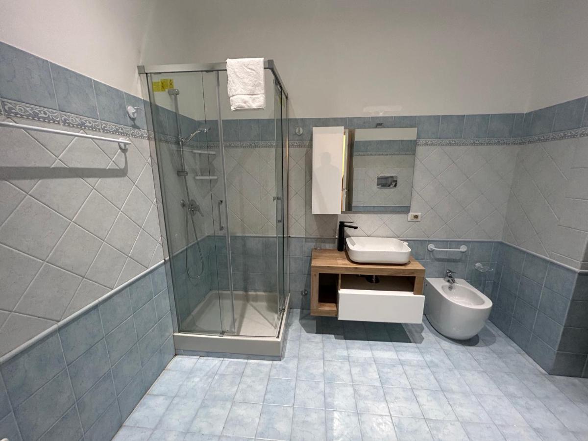 Raffaello'S Place روما المظهر الخارجي الصورة